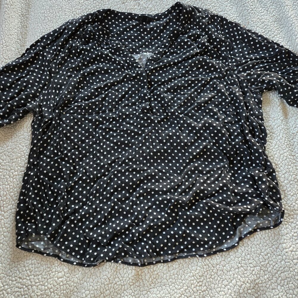 Torrid Harper top, black polka dots - size 2